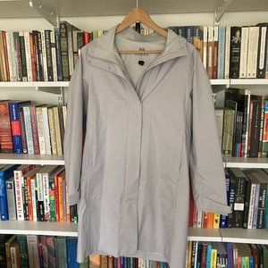 Uniqlo Blocktech Rain Coat Light Gray